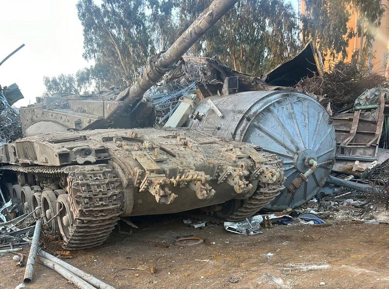 You are currently viewing A tank stolen from a military base, found in a scrap yard in Israel.  It is the second mysterious “disappearance” this year