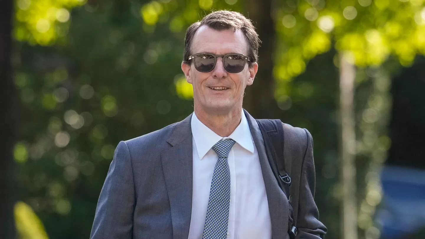 You are currently viewing Prince Joachim: He starts his new job in the USA in a good mood