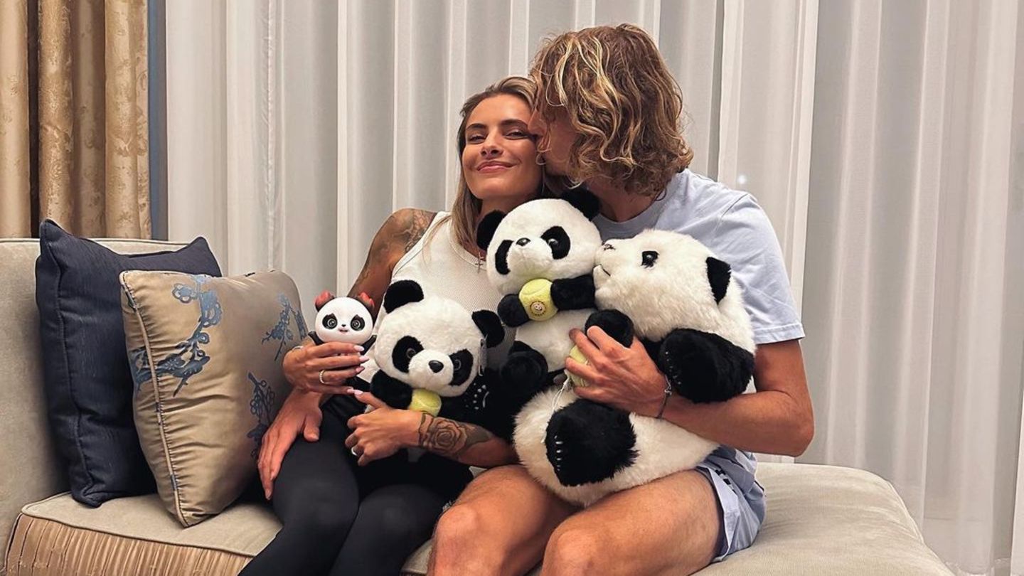 Read more about the article Alexander Zverev + Sophia Thomalla: Children’s room comment causes a stir