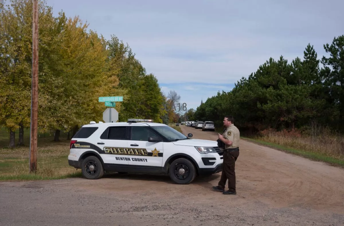Suspect Arrested After 5 Officers Shot in Minnesota
