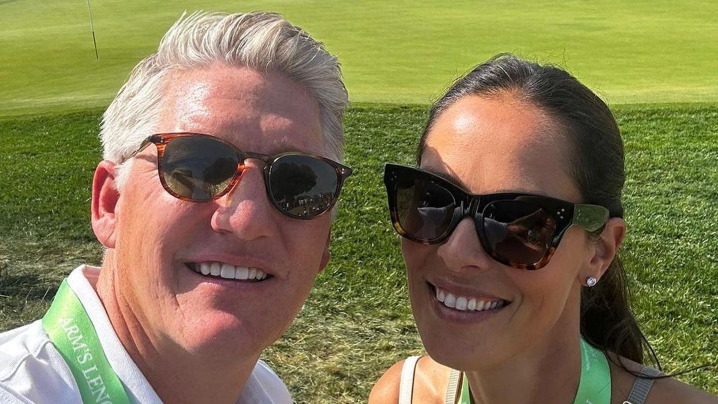 You are currently viewing Bastian Schweinsteiger + Ana Ivanovic: Sporty selfie from the big golf tournament