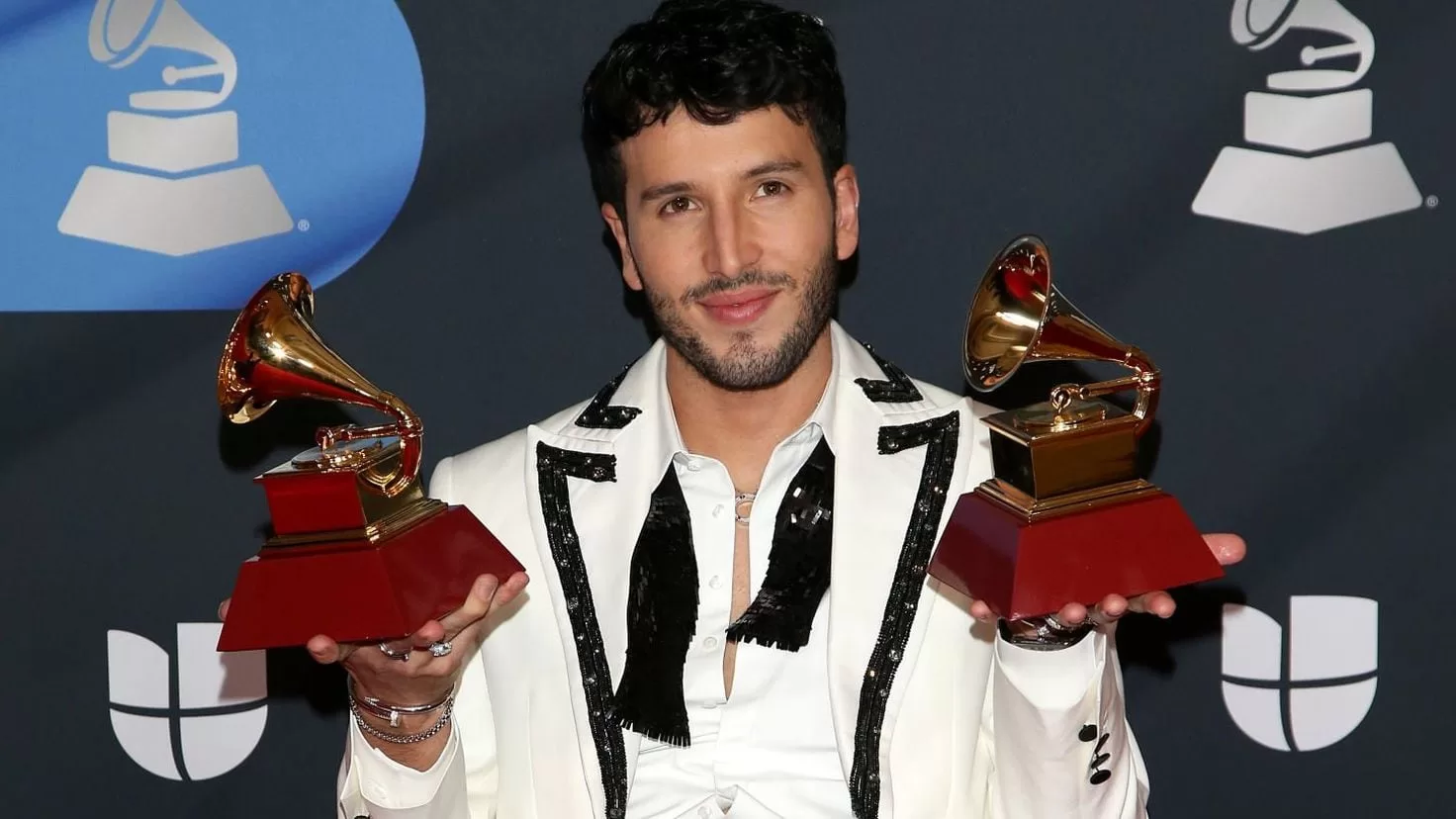 How much money does each artist get for winning a 2023 Latin Grammy Award?
