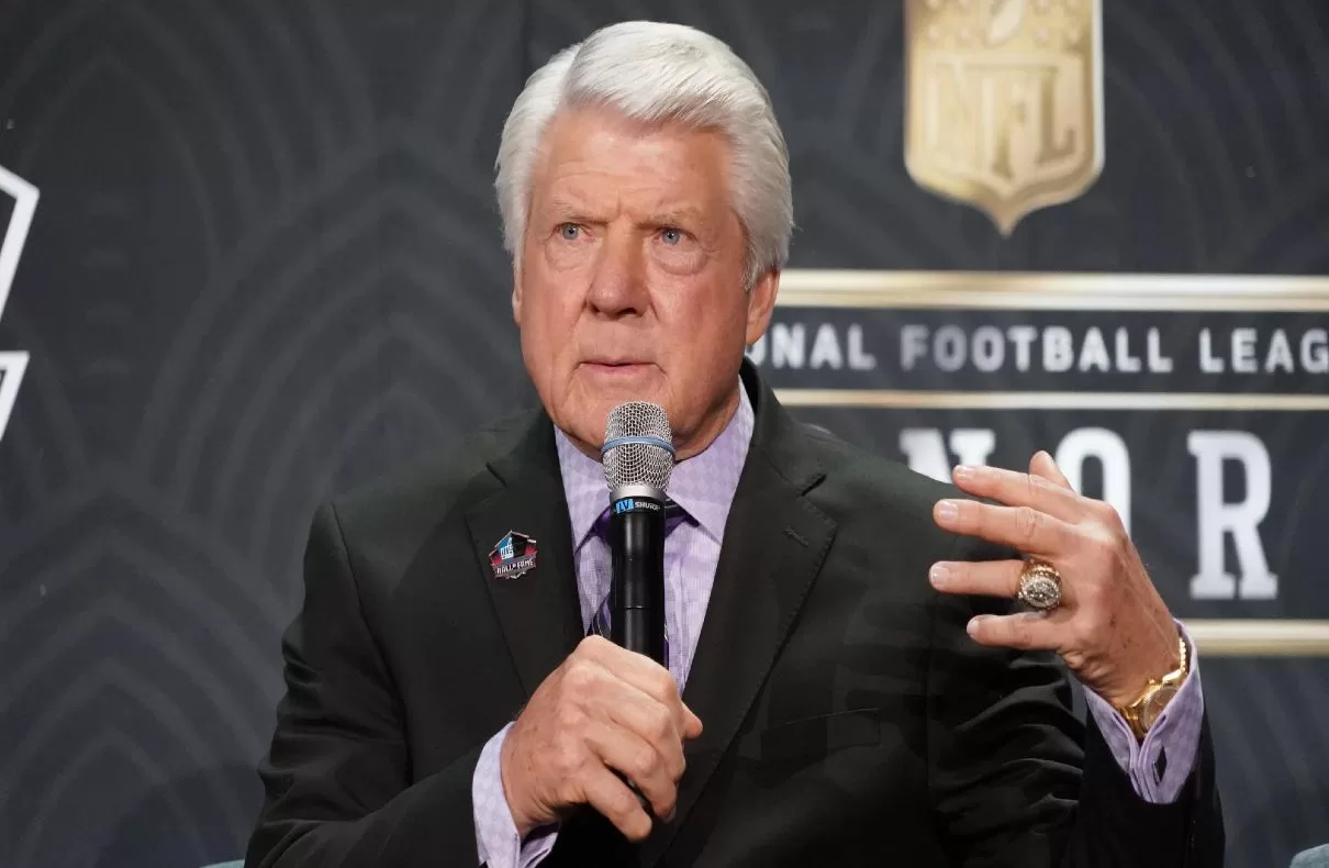 Jimmy Johnson to Be Inducted into Cowboys Ring of Honor
