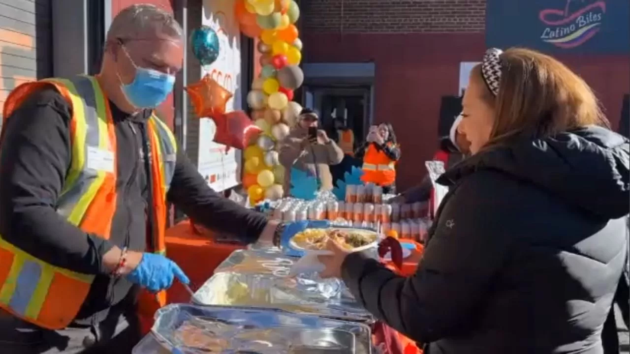 Queens residents celebrate Thanksgiving
