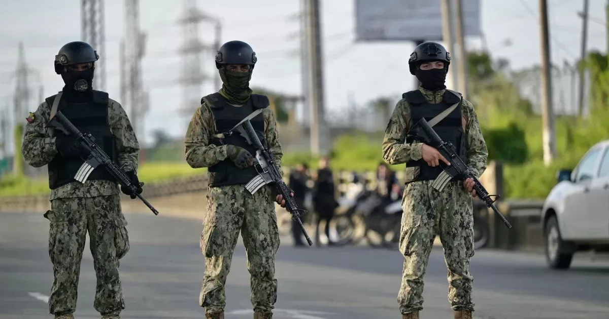 Congress of Ecuador approves military support in the fight against drug trafficking
