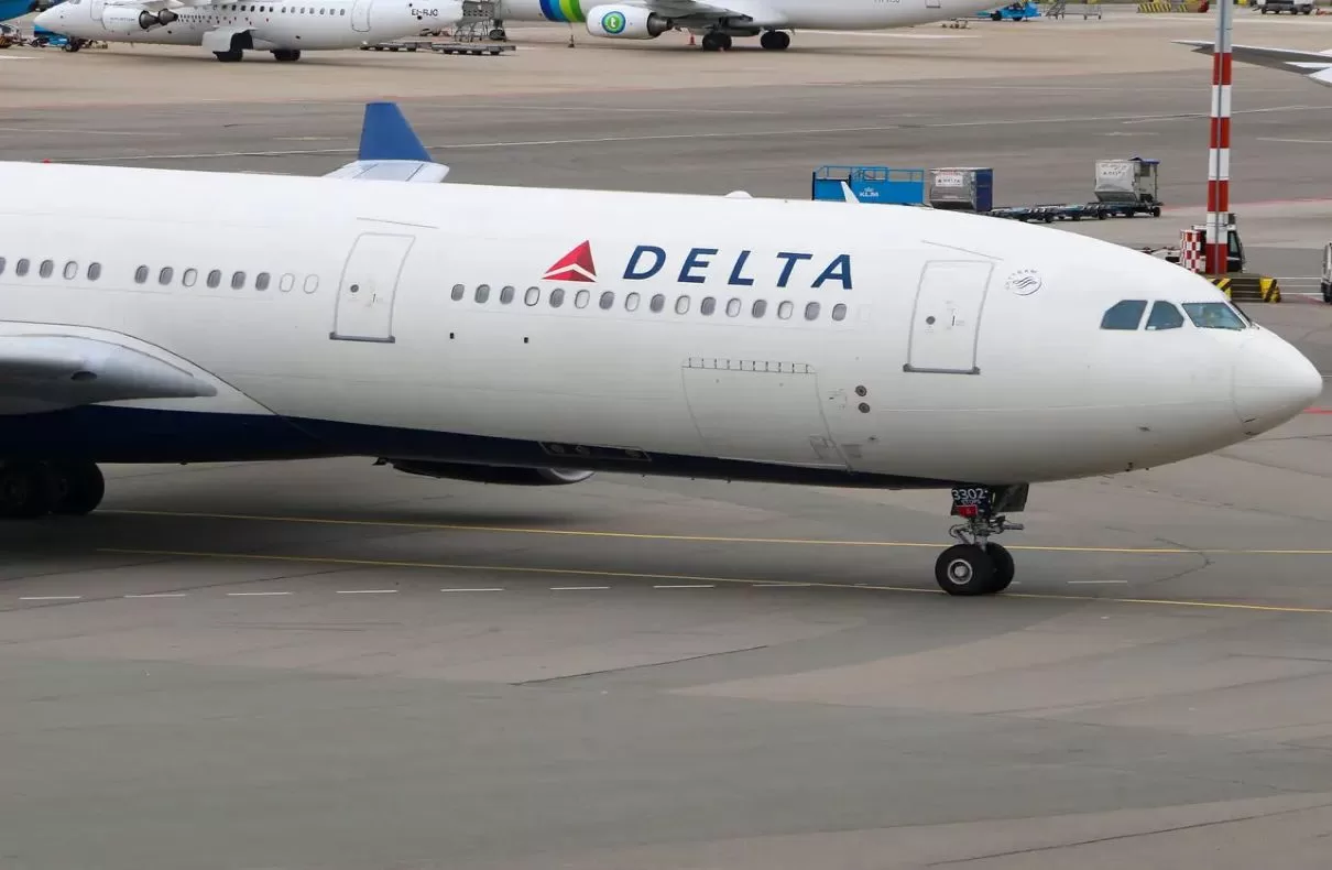 Delta Flight to Detroit Diverted to Canada