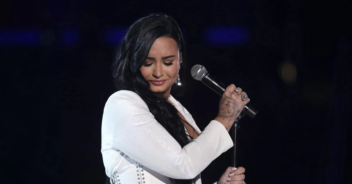 Demi Lovato and Jordan Jutes Lutes get engaged
