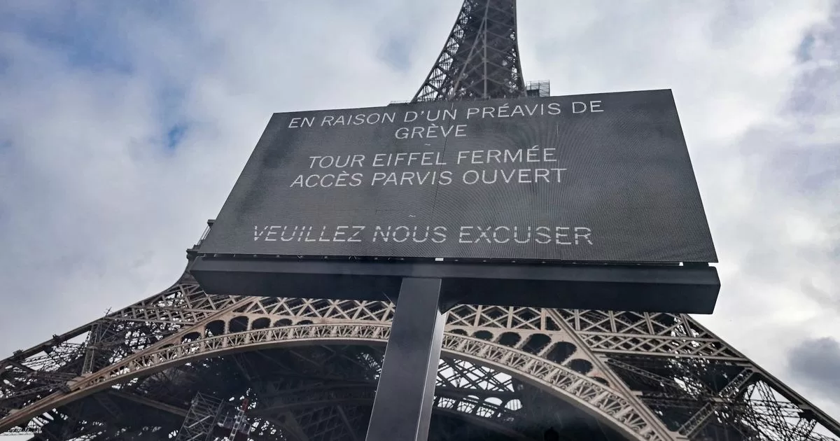 Eiffel Tower closed due to staff strike
