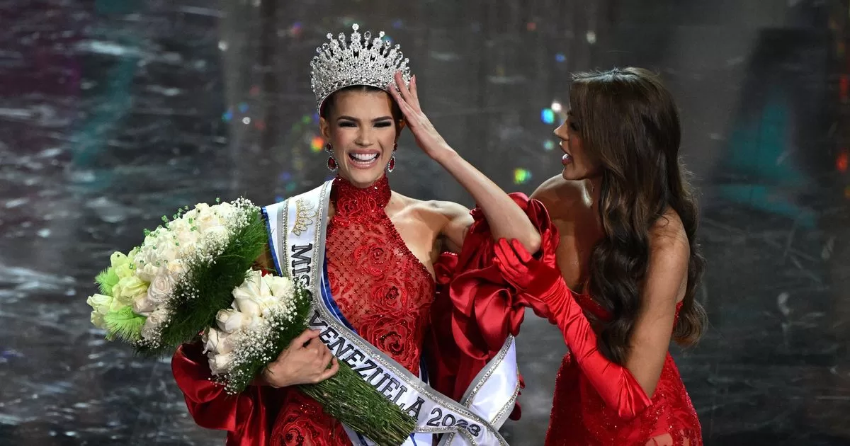 Ileana Mrquez, the first mother to be crowned Miss Venezuela
