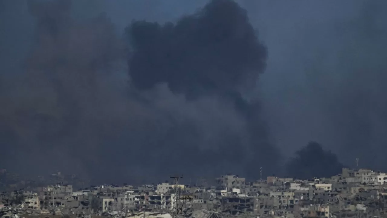 Israelis reportedly bombed refugee camps in Gaza
