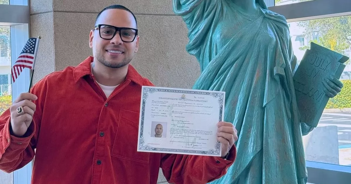 Jacob Forever becomes an American citizen
