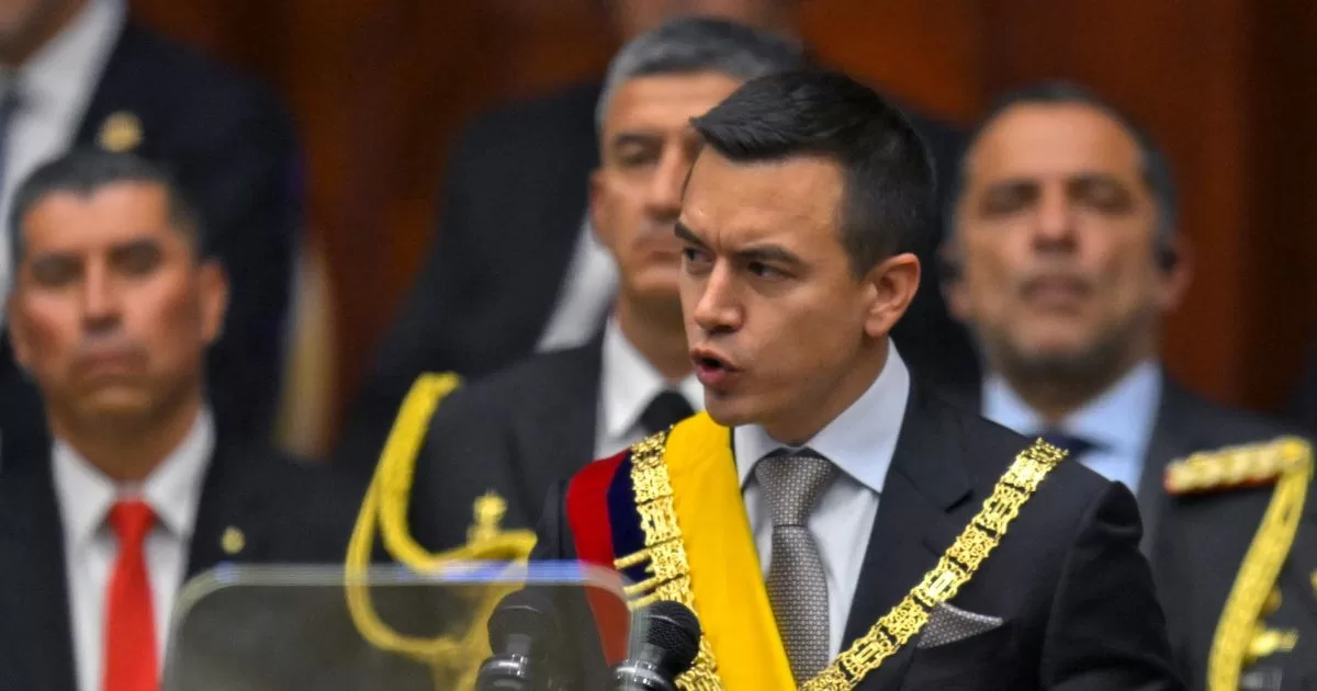 president of Ecuador says he receives death threats
