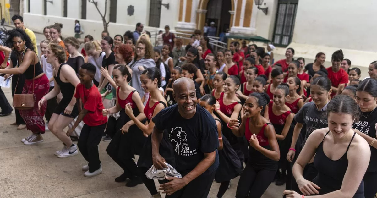 Beyond Borders Ballet arrives in Cuba to revolutionize dance

