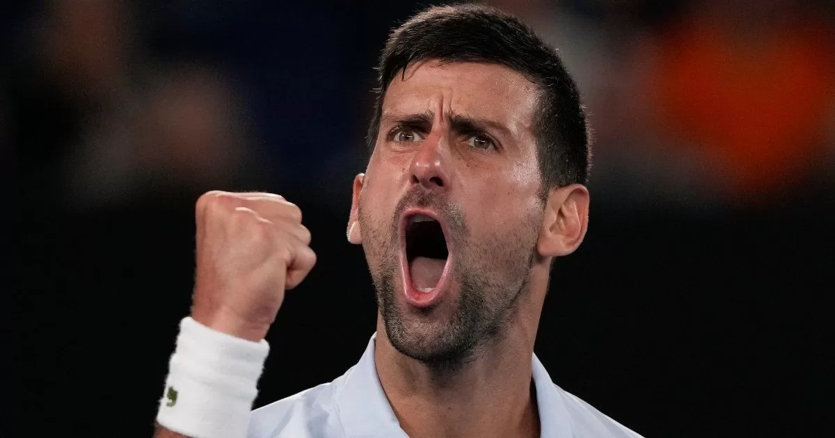 Djokovic begins his defense in Australia with triumph and suffering
