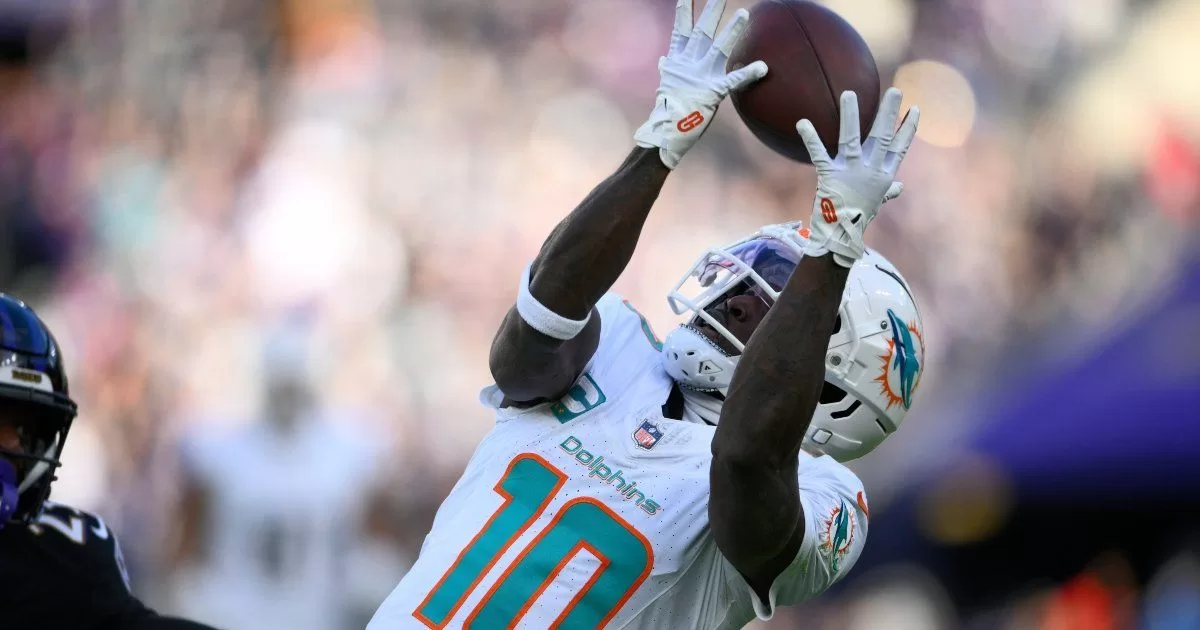 Dolphins player's home burns in South Florida
