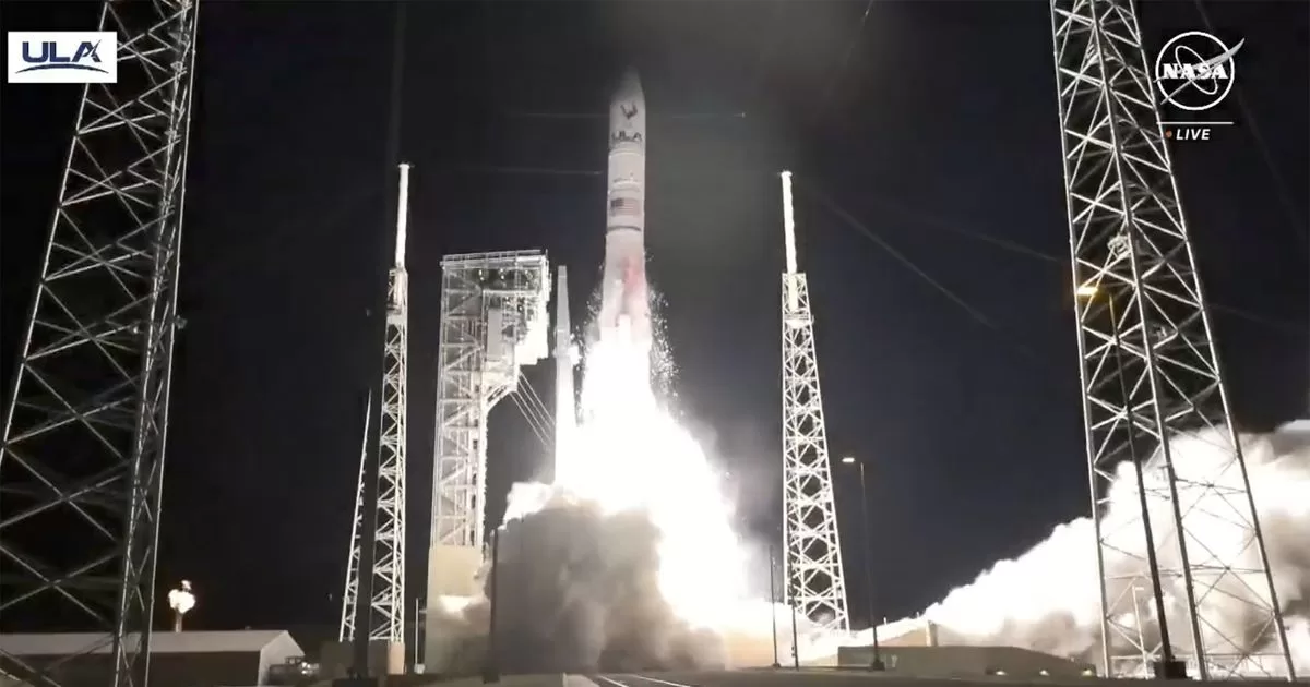 First US mission to the Moon takes off in more than 50 years
