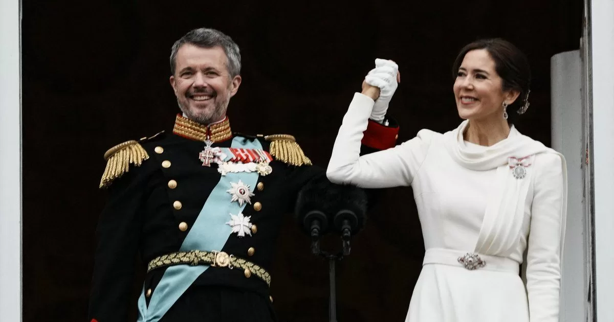 Frederick X accesses the throne in Denmark and opens a new era after his mother's abdication
