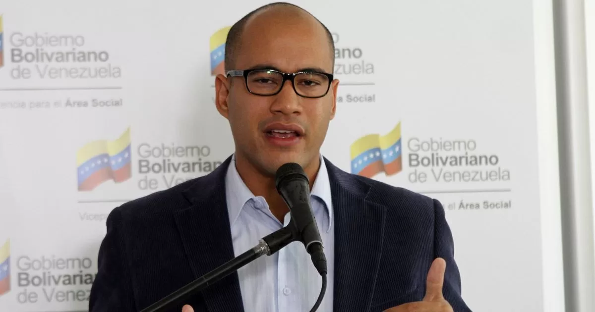 Maduro regime assures that they are still at the dialogue table and insists on Machado's disqualification
