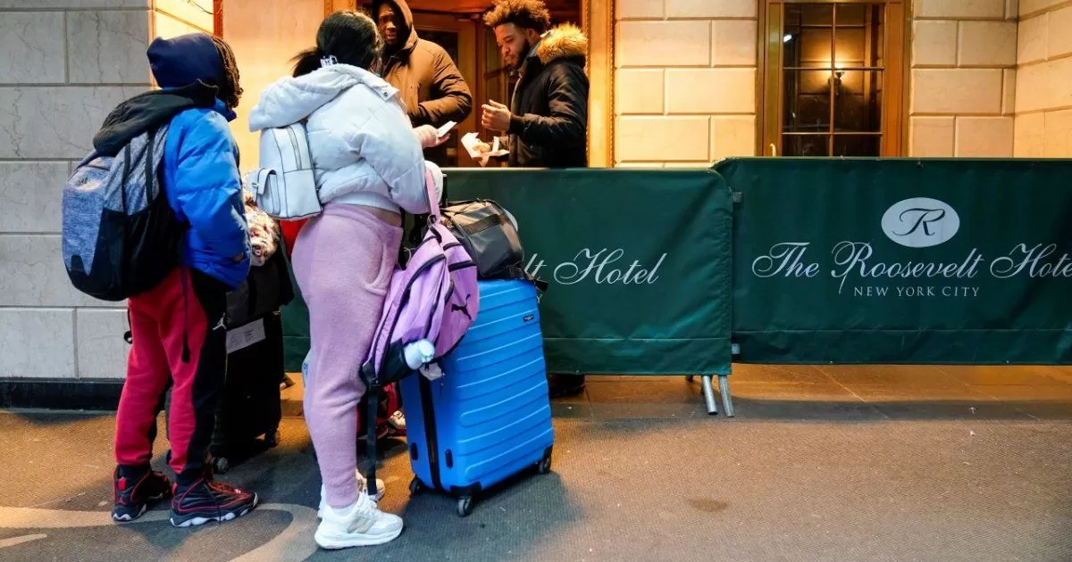 Migrants leave New York hotels as first eviction orders expire
