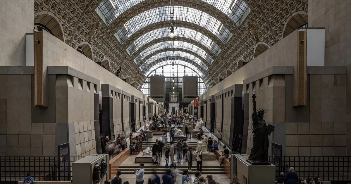 Museums in Paris break visitor records in 2023
