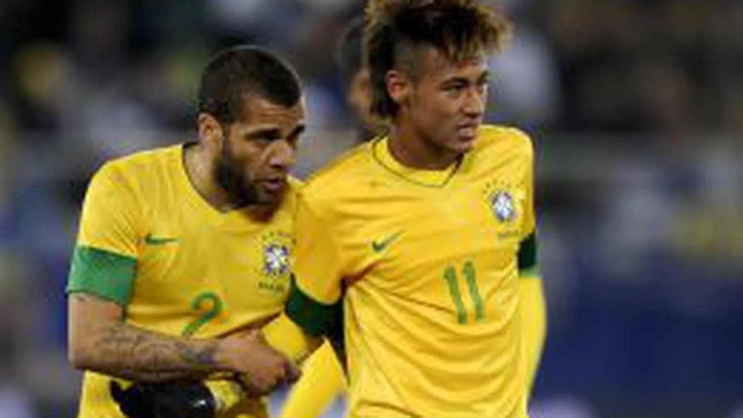 Neymar's father supports Dani Alves before his trial with 150,000 euros and a lawyer
