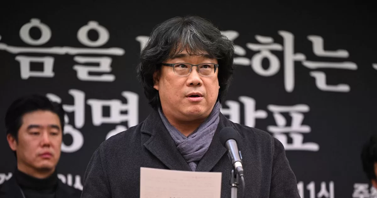 Parasite director calls for investigation into actor Lee Sun-kyun's death

