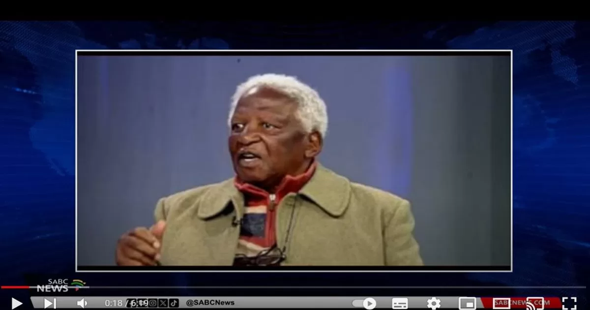 South African photojournalist Peter Magubane, chronicler of apartheid, dies
