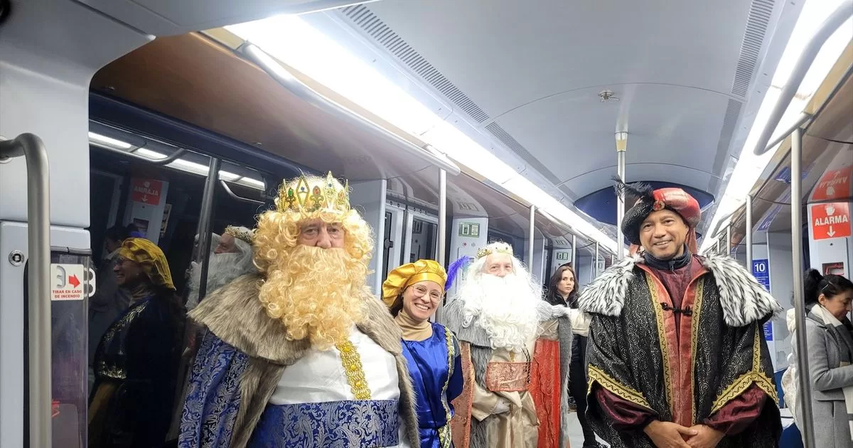 Spain prepares for Three Wise Men parades
