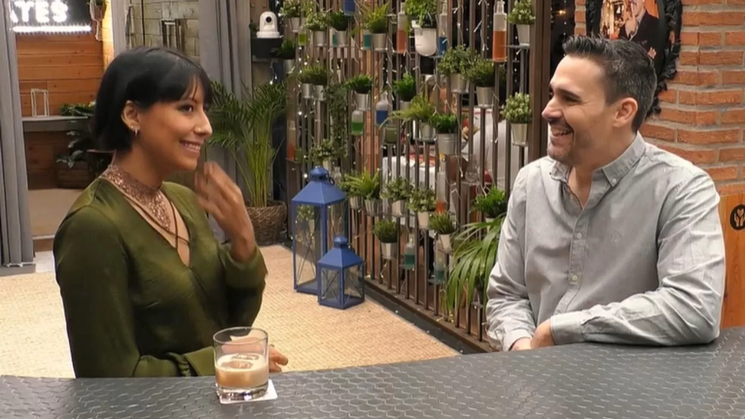 The strange taste of a First Dates single who asked to change her name
