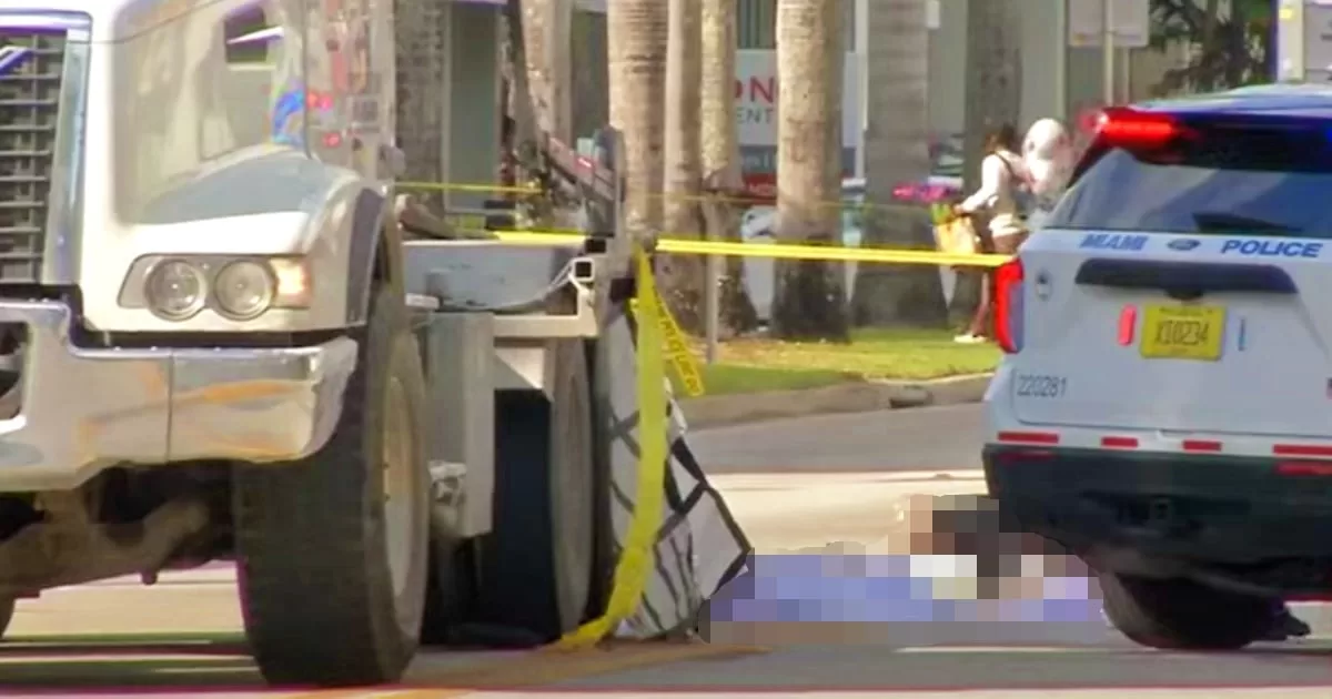 A mother is hit and killed in Miami while crossing a street with her baby in a stroller
