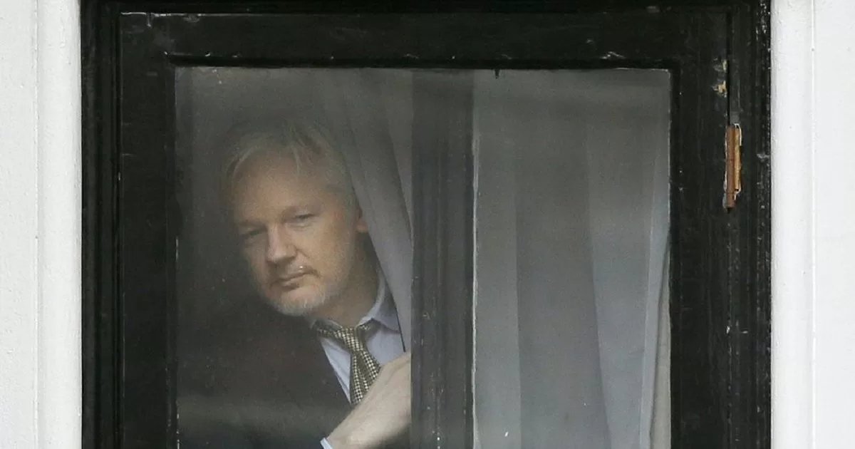 Australian Parliament asks the US and the United Kingdom to free Julian Assange
