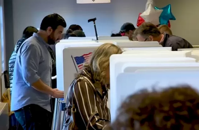 Court rejects law that gives non-citizens the right to vote
