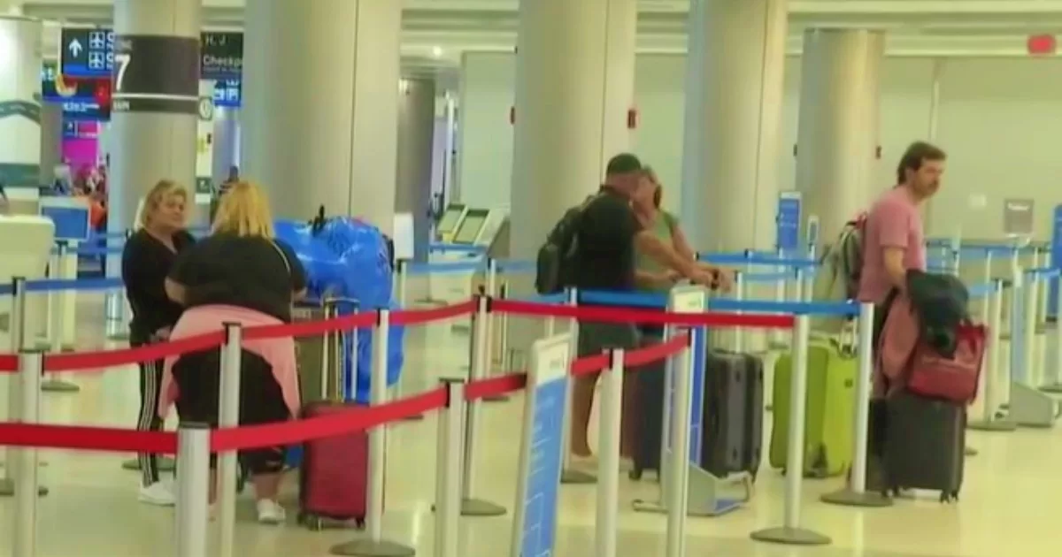 Cuban family residing in the US receives an Immigration warning after returning from the island
