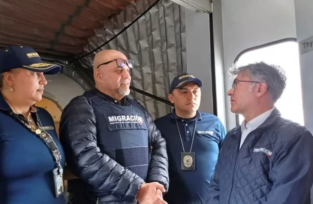 Former paramilitary Salvatore Mancuso arrives in Colombia deported from the US
