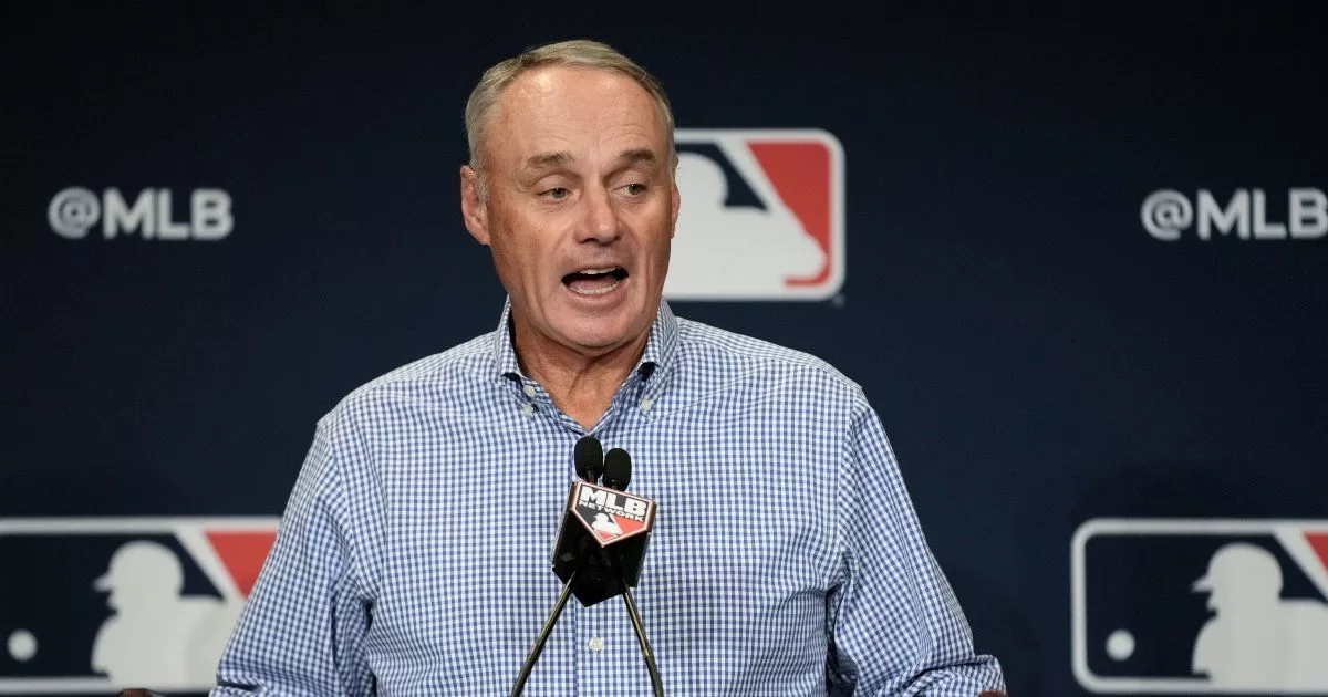MLB commissioner sets a date for the A's to go to Las Vegas
