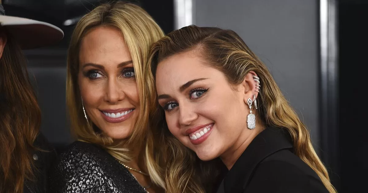 Miley Cyrus' mother reveals how she experienced her divorce from singer Billy Ray
