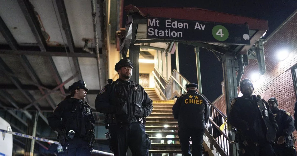 Minor arrested for subway shooting
