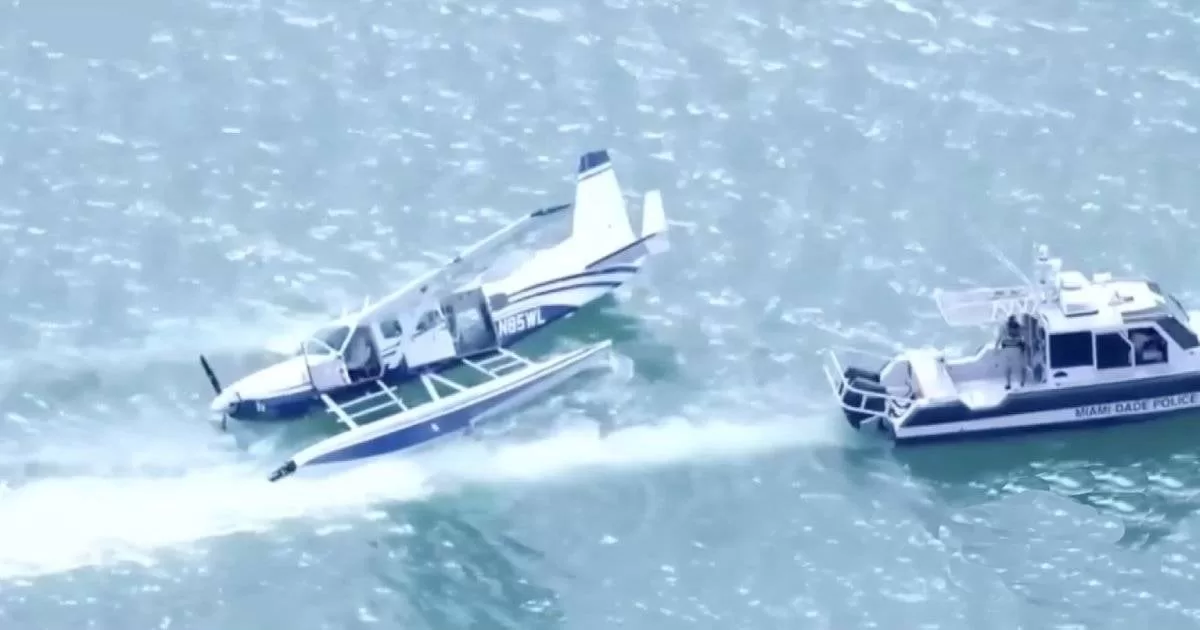 Plane crashes into the waters of the Port of Miami
