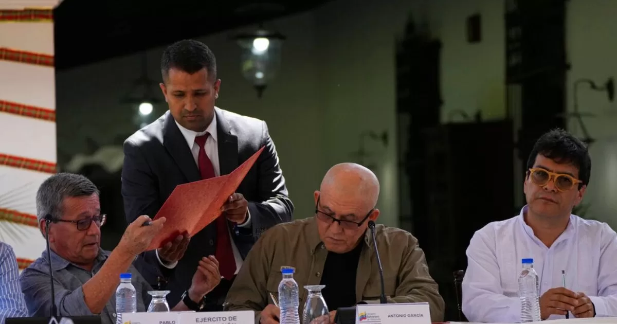 The ELN extends ceasefire and suspends extortionate kidnappings
