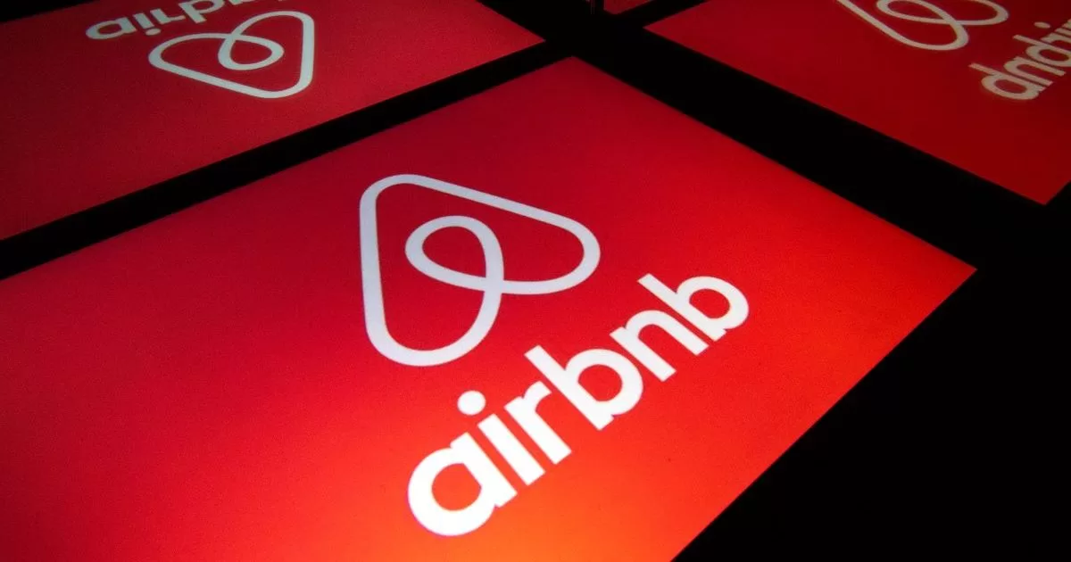 Airbnb bans security cameras inside accommodations
