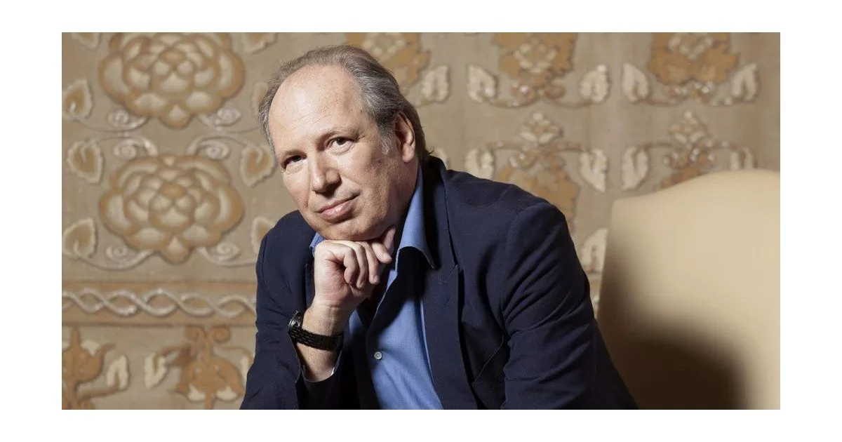 Composer Hans Zimmer prepares his first tour in seven years
