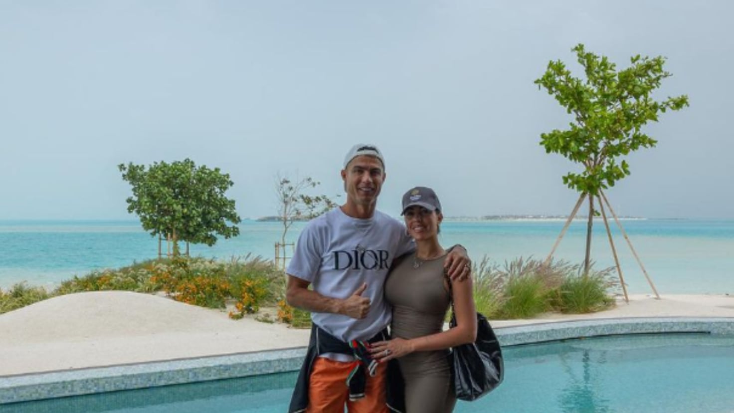 Cristiano and Georgina's vacation on a private island in the Red Sea: from 5,000 euros per night
