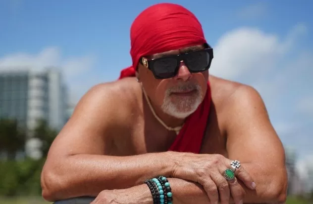 Cuban swimmer plans three risky voyages to send a message about taking care of the oceans

