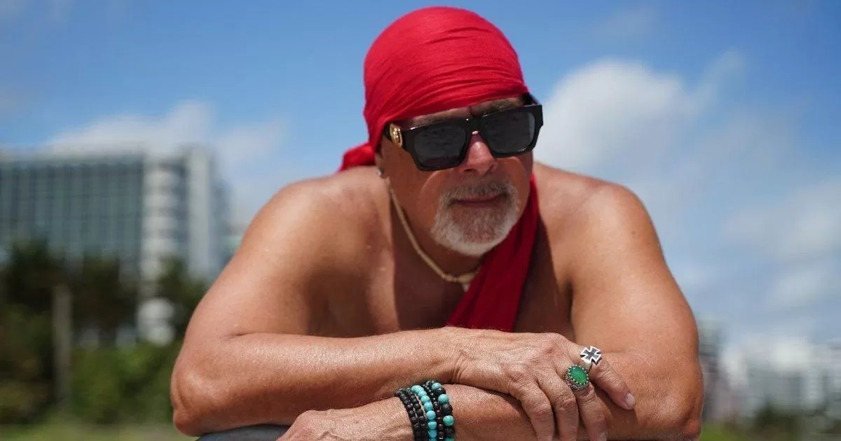 Cuban swimmer plans three risky voyages to send a message about taking care of the oceans
