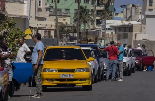 Difficult days for Cuba, regime puts into effect increase in fuel prices
