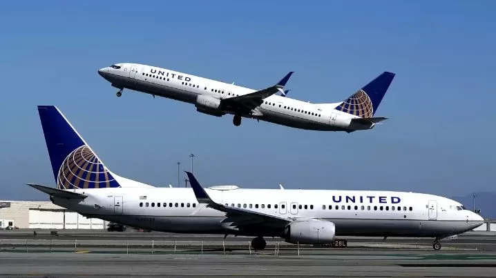 FAA to take closer look at United Airlines
