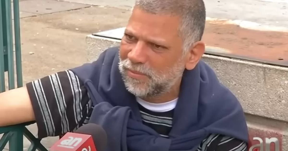 Homeless asks to be repatriated to Cuba after law that prohibits sleeping in public spaces in Miami
