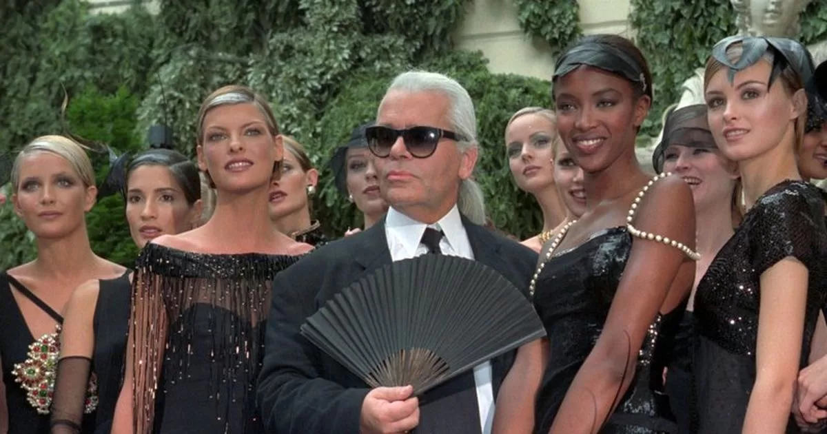 Karl Lagerfeld's apartment in Paris is sold for 10 million euros
