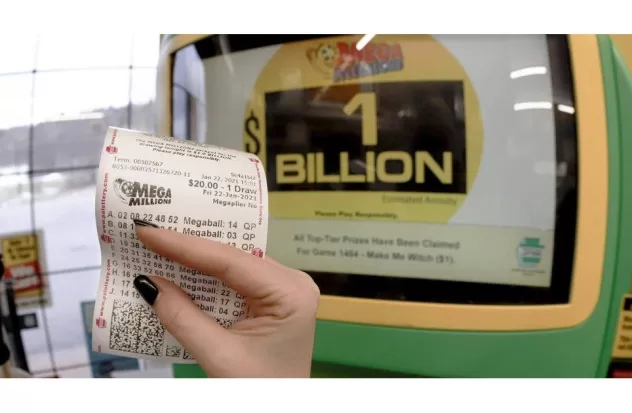 Mega Millions lottery jackpot reaches $977 million