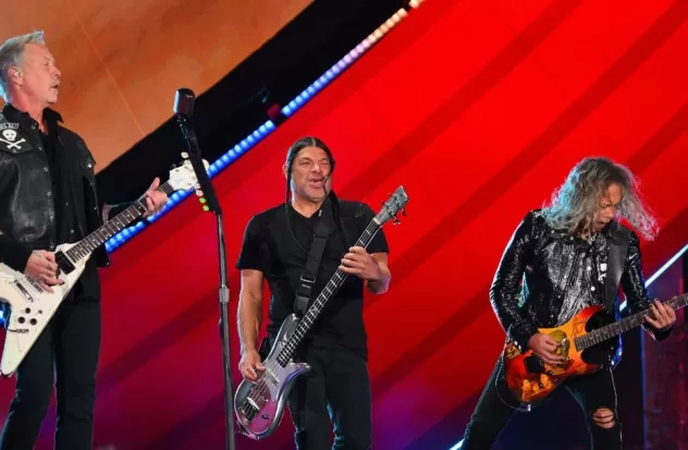 Metallica loses millionaire lawsuit due to cancellations in pandemic
